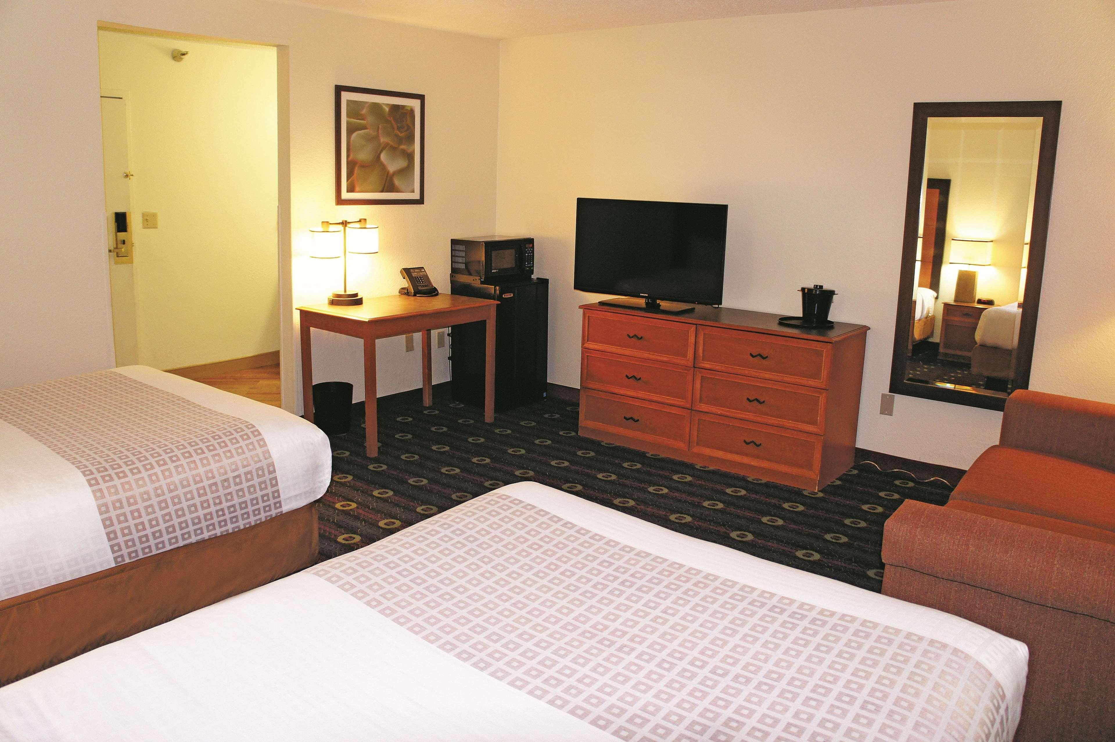 La Quinta Inn By Wyndham Kansas City North North Kansas City Eksteriør bilde