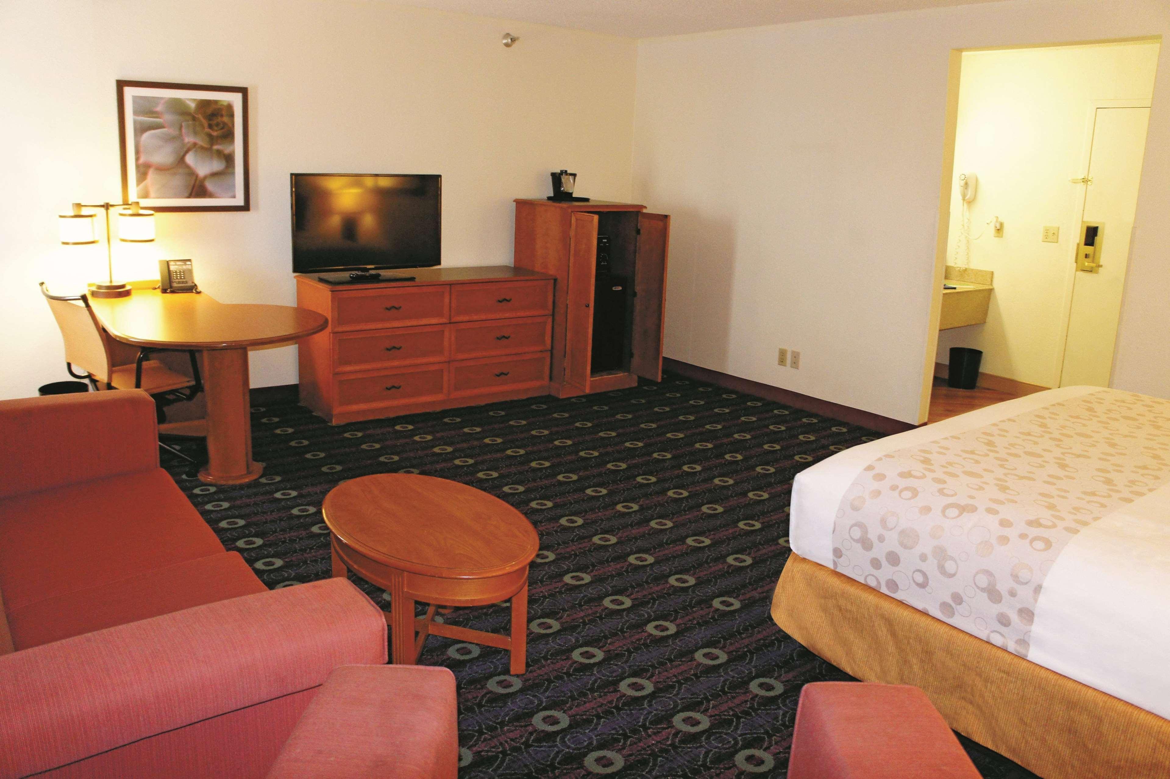 La Quinta Inn By Wyndham Kansas City North North Kansas City Eksteriør bilde