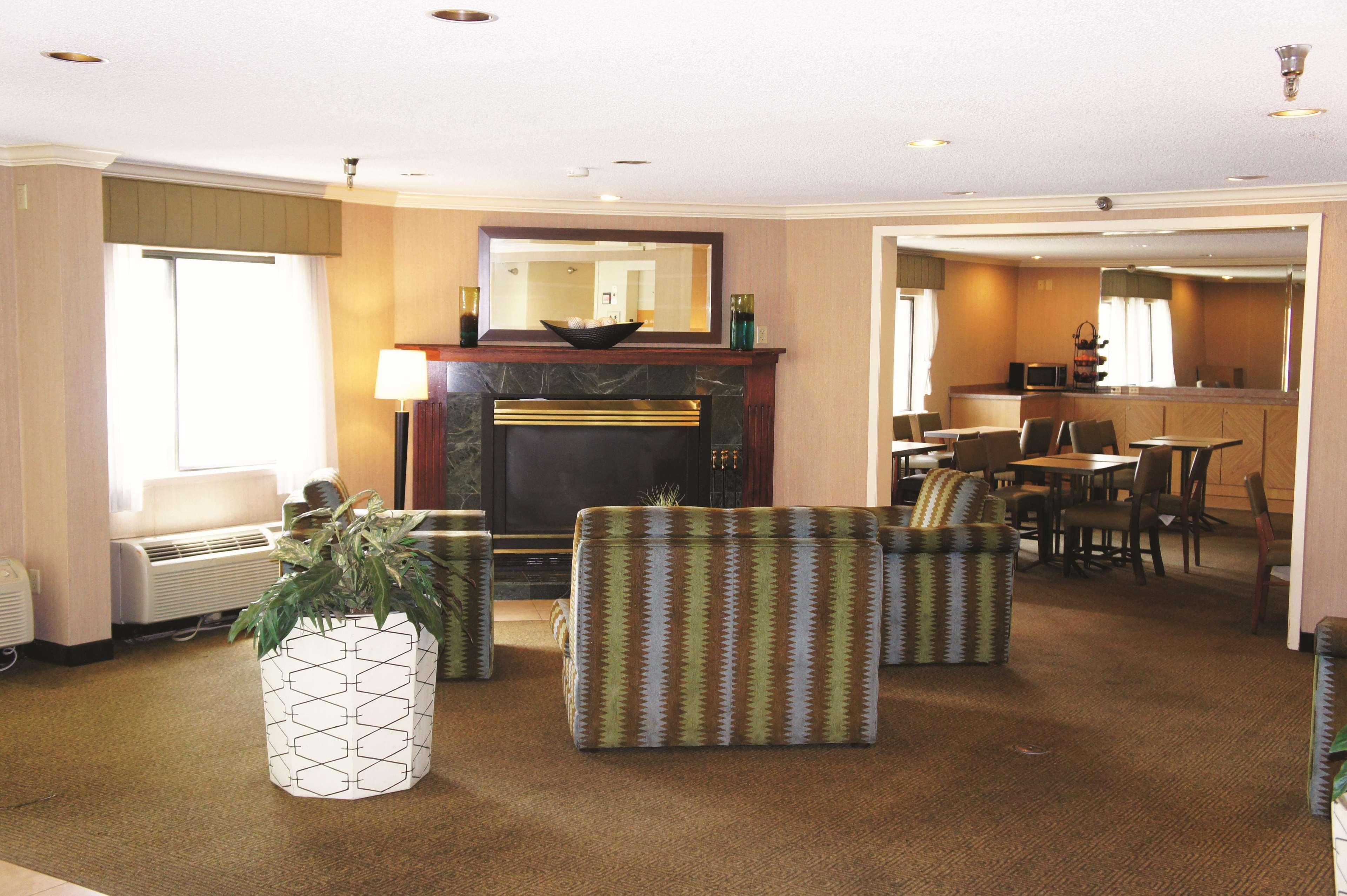 La Quinta Inn By Wyndham Kansas City North North Kansas City Eksteriør bilde