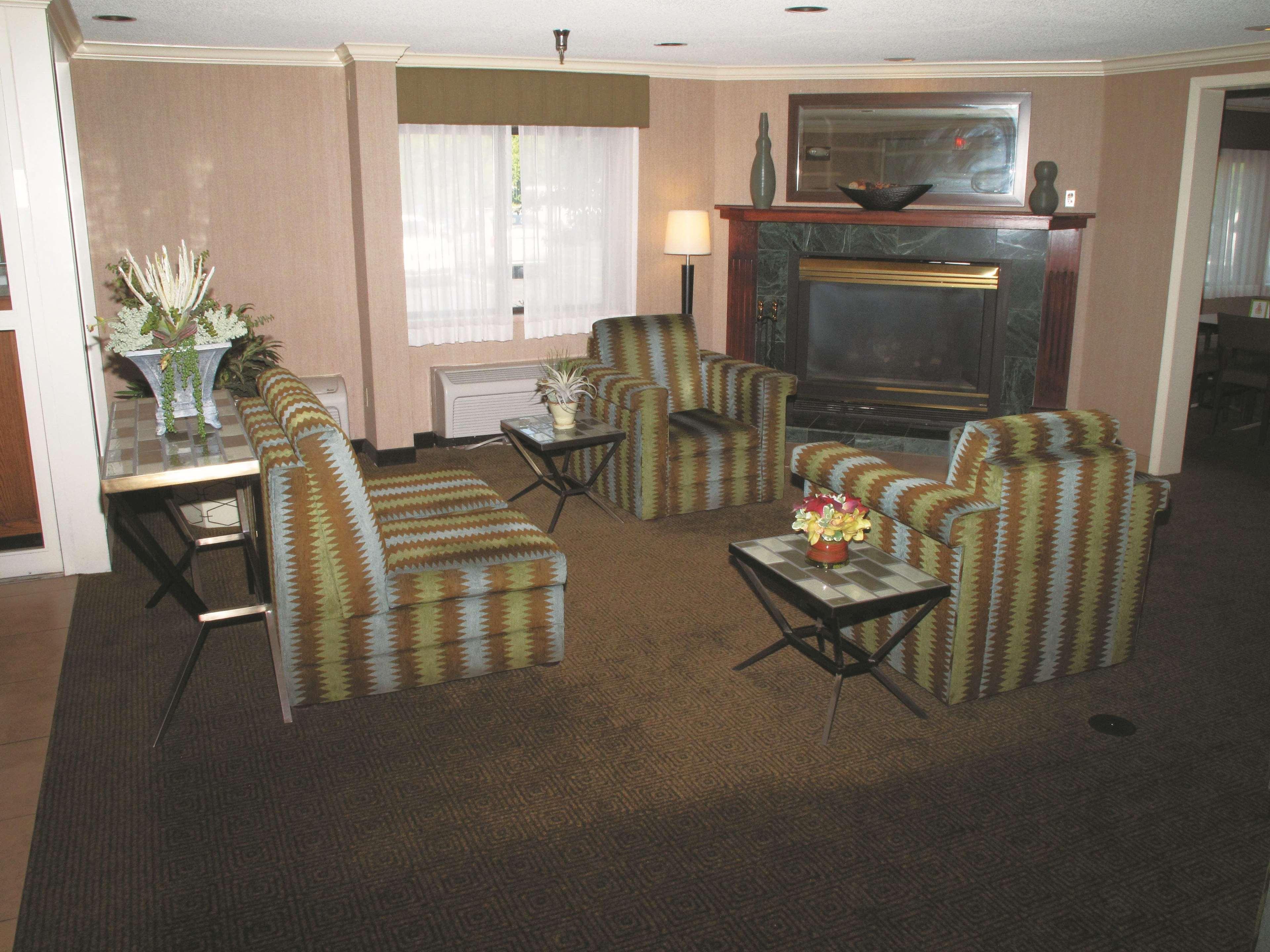La Quinta Inn By Wyndham Kansas City North North Kansas City Eksteriør bilde